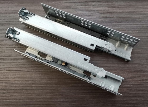 TELJES KIHÚZÁSÚ 30-AS TANDEM CSÚSZÓ FÉKES