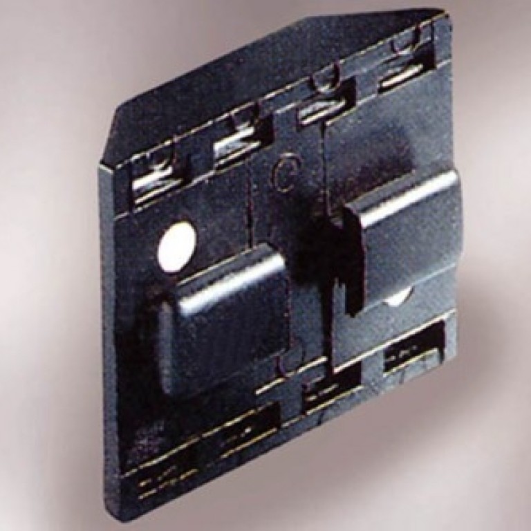 228 CSAPOS KLIPTALP - MÜANYAG LÁBAZATHOZ