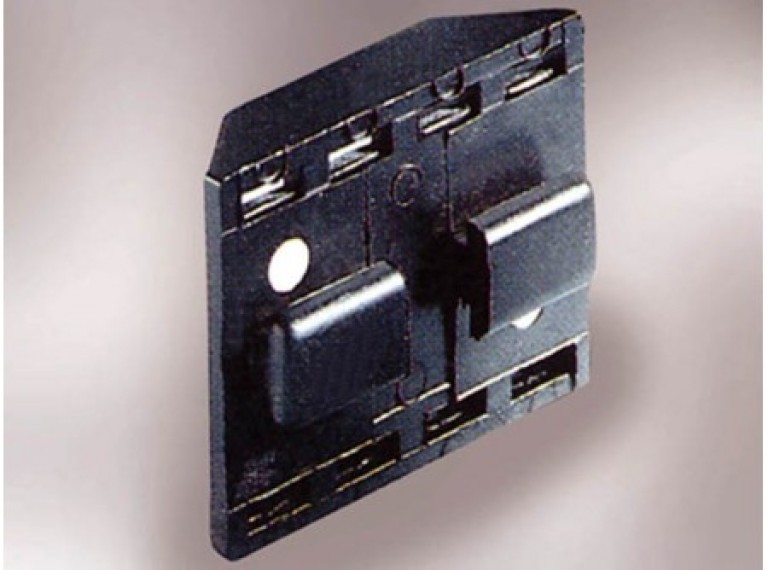 228 CSAPOS KLIPTALP - MÜANYAG LÁBAZATHOZ